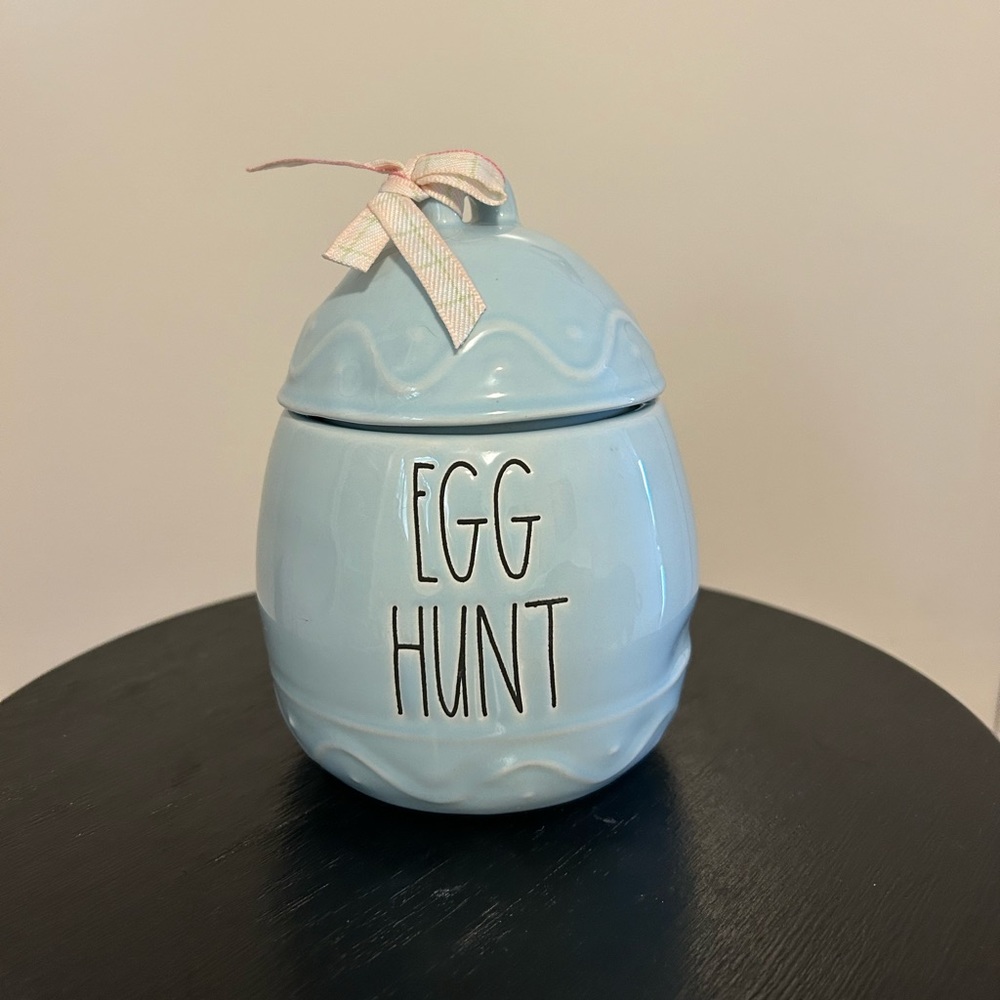 Rae Dunn - EGG HUNT
